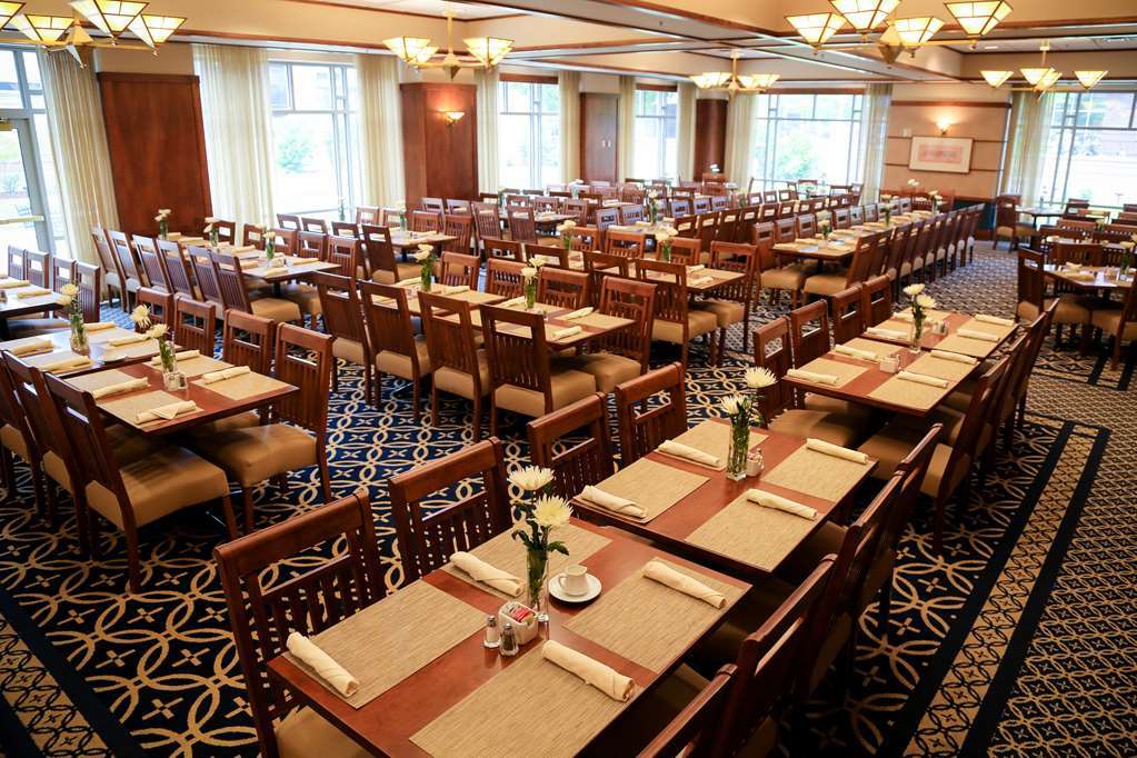 Fluno Center Madison Restaurante foto